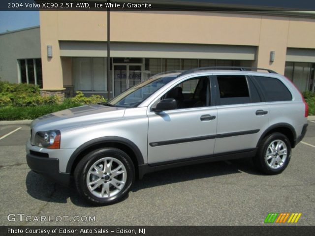 2004 Volvo XC90 2.5T AWD in Ice White
