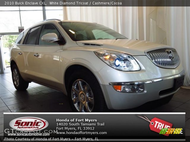 2010 Buick Enclave CXL in White Diamond Tricoat
