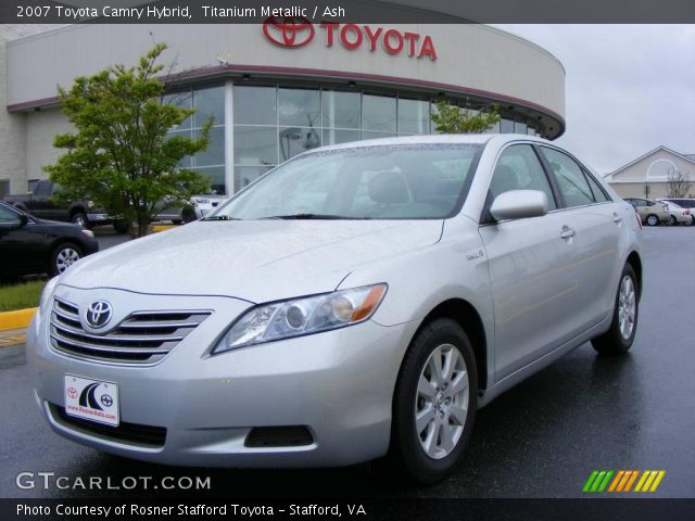 2007 Toyota Camry Hybrid in Titanium Metallic