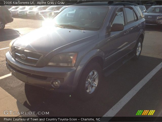2006 Kia Sorento LX in Alpine Gray