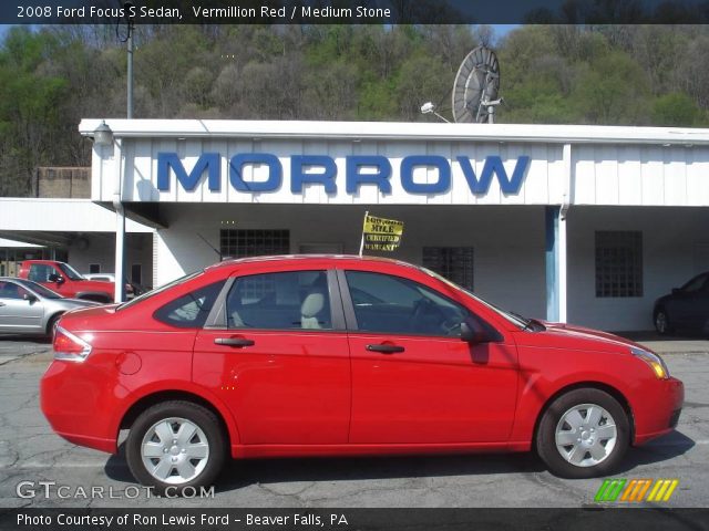 2008 Ford Focus S Sedan in Vermillion Red