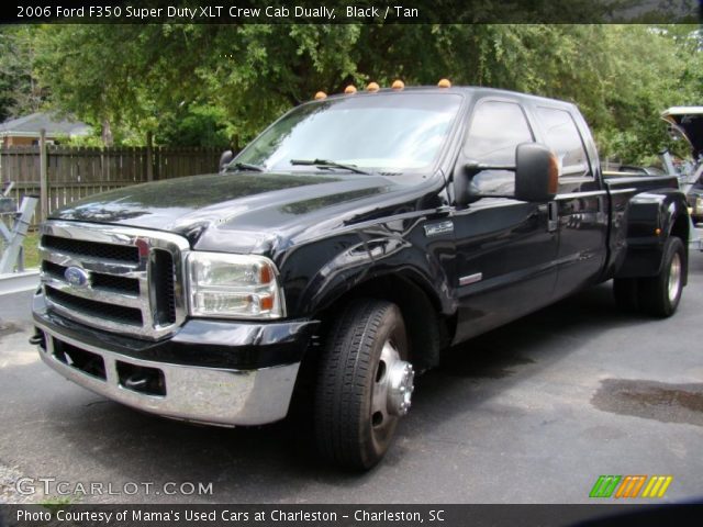 2006 Ford F350 Super Duty XLT Crew Cab Dually in Black
