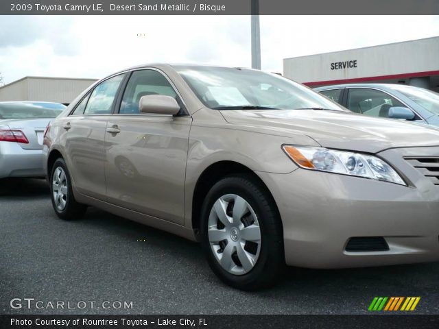 2009 Toyota Camry LE in Desert Sand Metallic