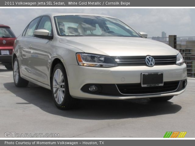 2011 Volkswagen Jetta SEL Sedan in White Gold Metallic