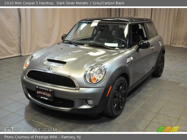 2010 Mini Cooper S Hardtop in Dark Silver Metallic