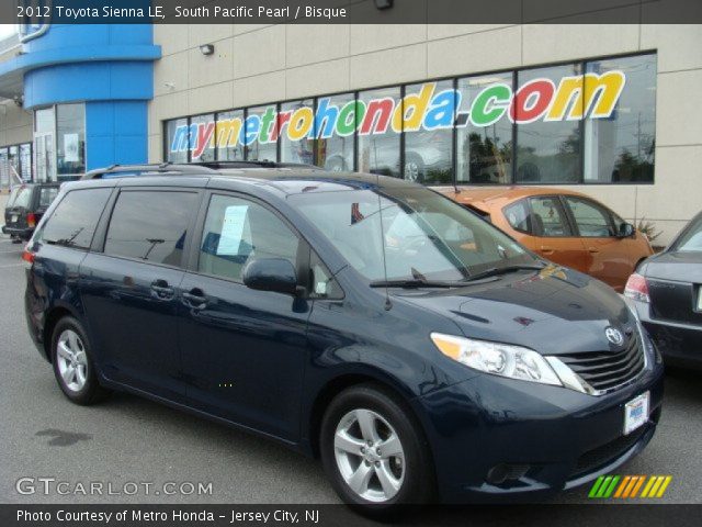 2012 Toyota Sienna LE in South Pacific Pearl