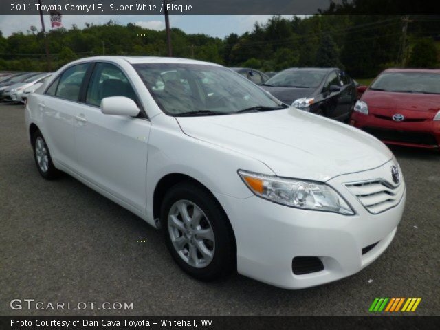 2011 Toyota Camry LE in Super White