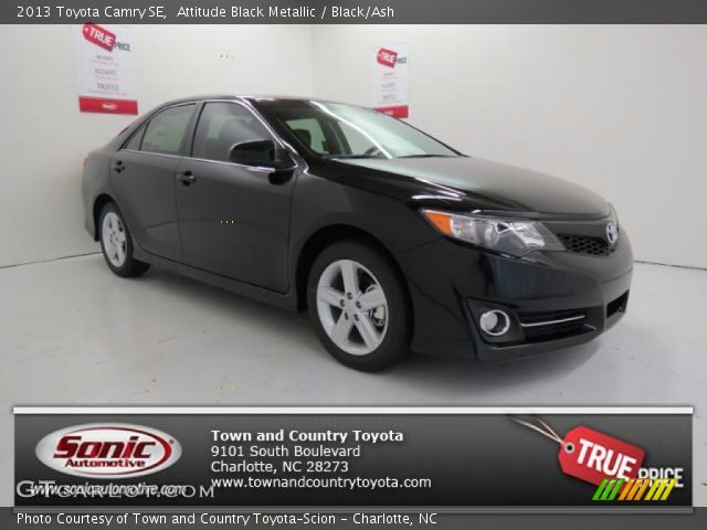 2013 Toyota Camry SE in Attitude Black Metallic