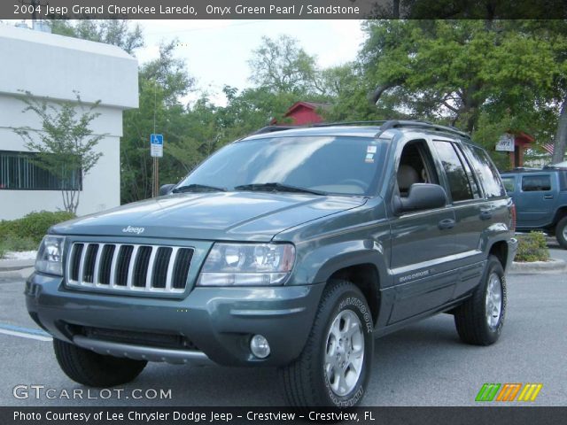 2004 Jeep Grand Cherokee Laredo in Onyx Green Pearl