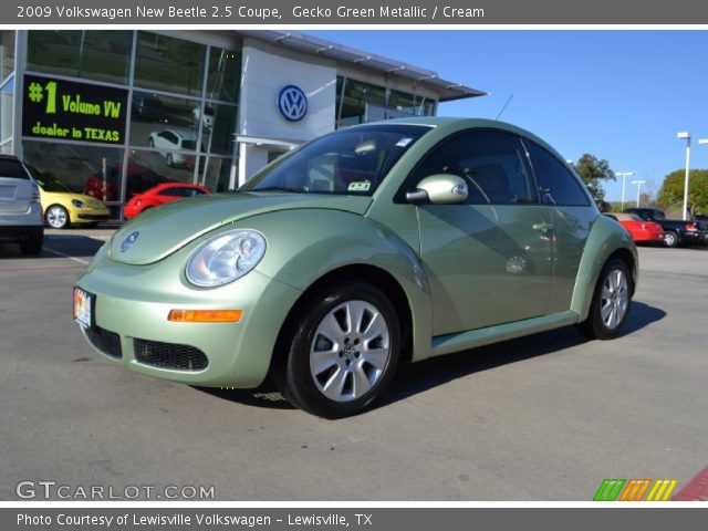 2009 Volkswagen New Beetle 2.5 Coupe in Gecko Green Metallic