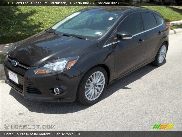 2013 Ford Focus Titanium Hatchback in Tuxedo Black