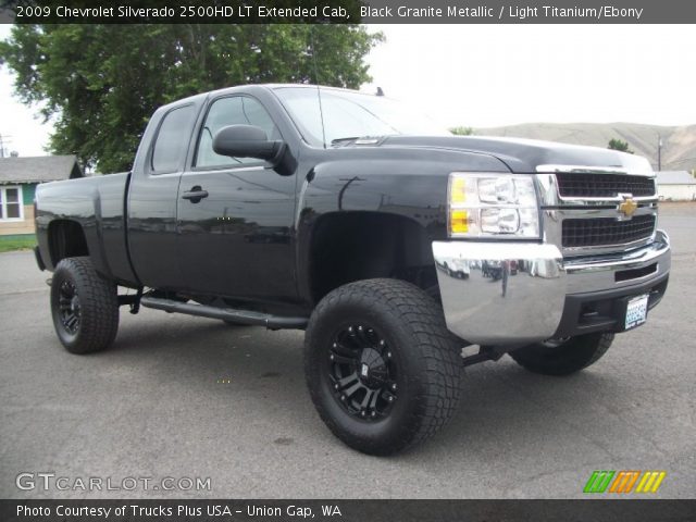2009 Chevrolet Silverado 2500HD LT Extended Cab in Black Granite Metallic