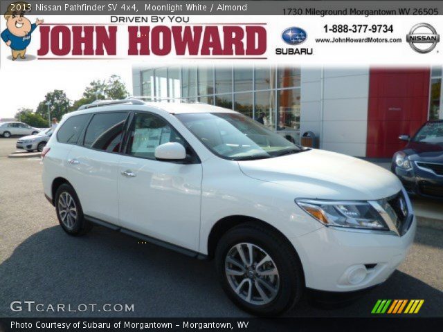 2013 Nissan Pathfinder SV 4x4 in Moonlight White
