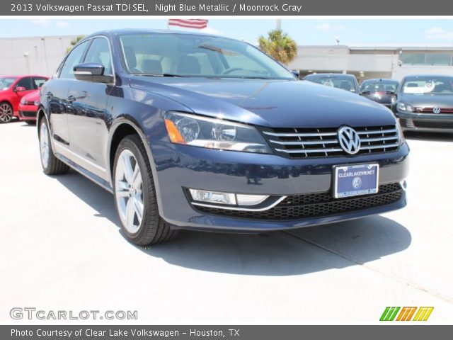 2013 Volkswagen Passat TDI SEL in Night Blue Metallic