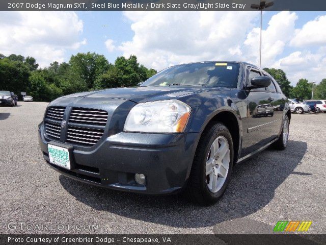 2007 Dodge Magnum SXT in Steel Blue Metallic