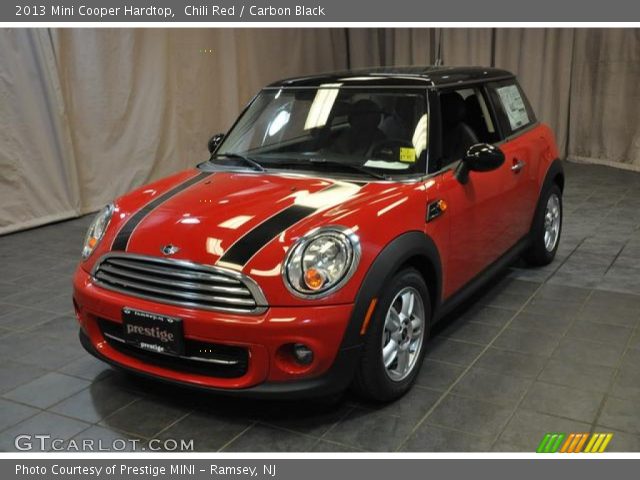 2013 Mini Cooper Hardtop in Chili Red