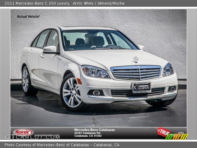 2011 Mercedes-Benz C 300 Luxury in Arctic White