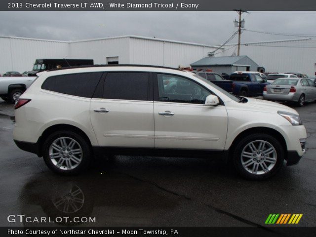 2013 Chevrolet Traverse LT AWD in White Diamond Tricoat
