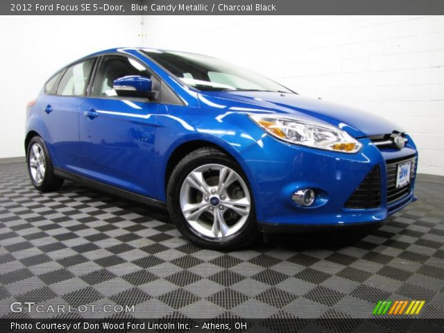 2012 Ford Focus SE 5-Door in Blue Candy Metallic