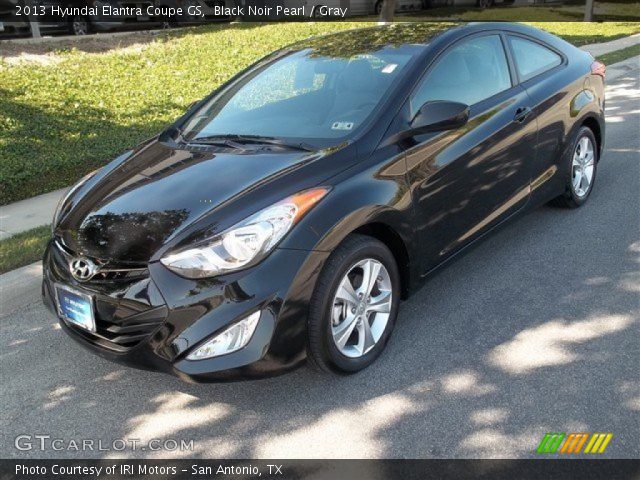 2013 Hyundai Elantra Coupe GS in Black Noir Pearl