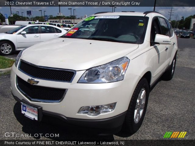 2012 Chevrolet Traverse LT in White Diamond Tricoat