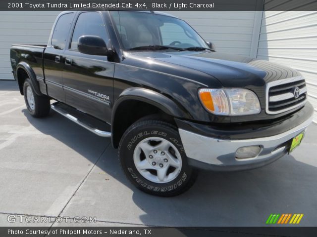 2001 Toyota Tundra Limited Extended Cab 4x4 in Black