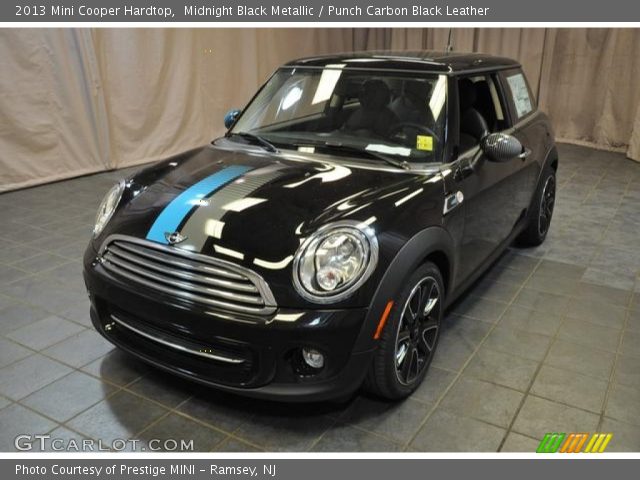 2013 Mini Cooper Hardtop in Midnight Black Metallic