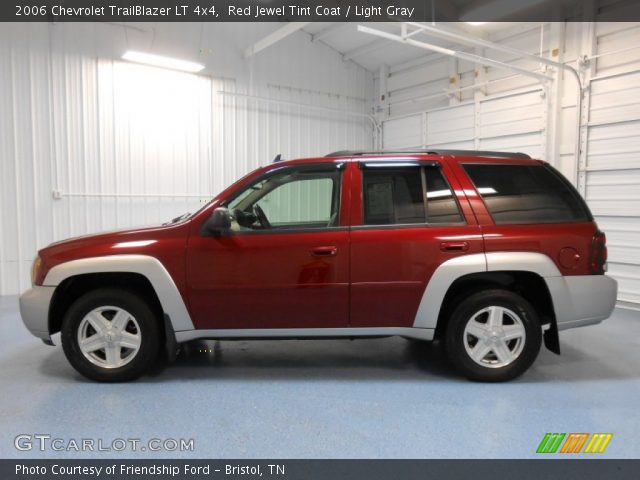 2006 Chevrolet TrailBlazer LT 4x4 in Red Jewel Tint Coat