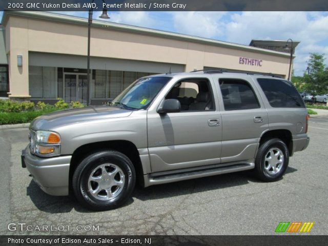 2002 GMC Yukon Denali AWD in Pewter Metallic