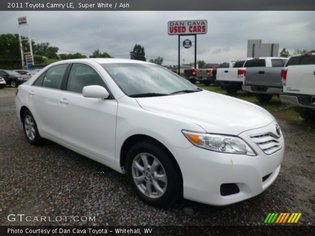 2011 Toyota Camry LE in Super White