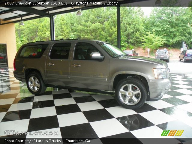 2007 Chevrolet Suburban 1500 LTZ in Graystone Metallic