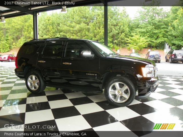 2007 Chevrolet Tahoe LTZ in Black