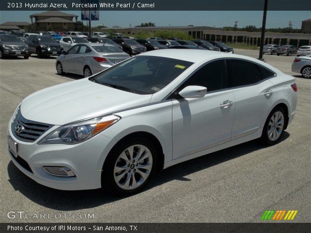 2013 Hyundai Azera  in Porcelain White Pearl