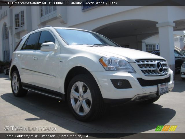 2011 Mercedes-Benz ML 350 BlueTEC 4Matic in Arctic White