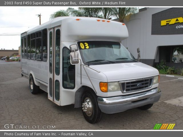2003 Ford F450 Super Duty Passenger Bus in Oxford White