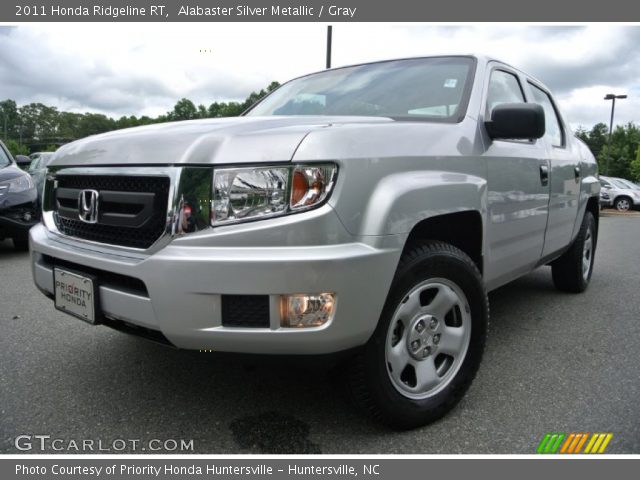 2011 Honda Ridgeline RT in Alabaster Silver Metallic