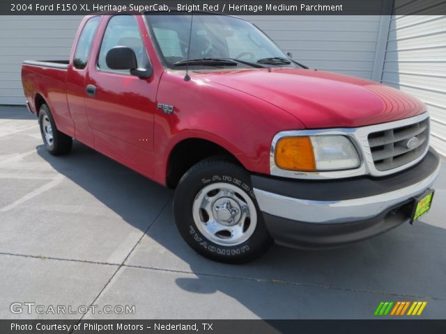 2004 Ford F150 XL Heritage SuperCab in Bright Red