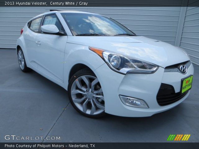 2013 Hyundai Veloster  in Century White