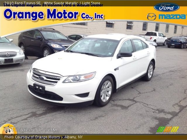 2010 Ford Taurus SE in White Suede Metallic