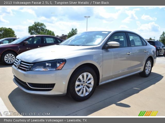 2013 Volkswagen Passat 2.5L S in Tungsten Silver Metallic