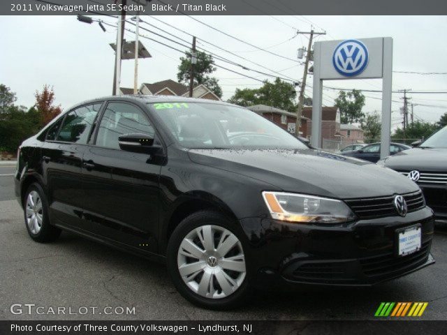 2011 Volkswagen Jetta SE Sedan in Black