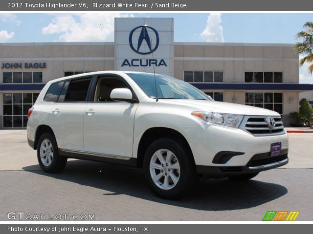 2012 Toyota Highlander V6 in Blizzard White Pearl