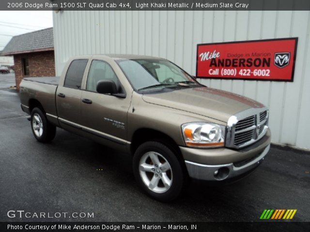 2006 Dodge Ram 1500 SLT Quad Cab 4x4 in Light Khaki Metallic