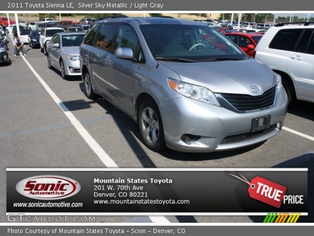 2011 Toyota Sienna LE in Silver Sky Metallic