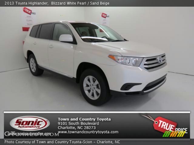 2013 Toyota Highlander  in Blizzard White Pearl