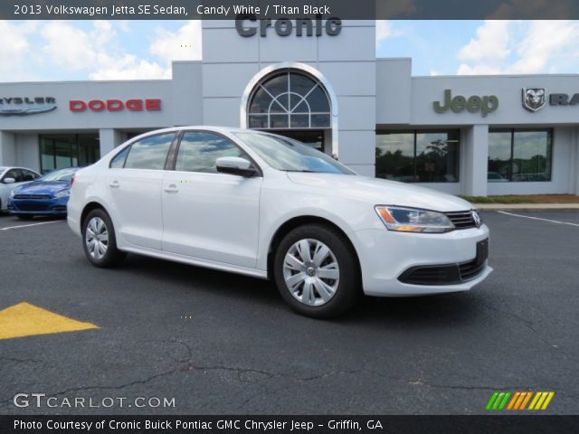 2013 Volkswagen Jetta SE Sedan in Candy White