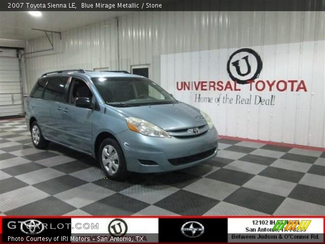 2007 Toyota Sienna LE in Blue Mirage Metallic