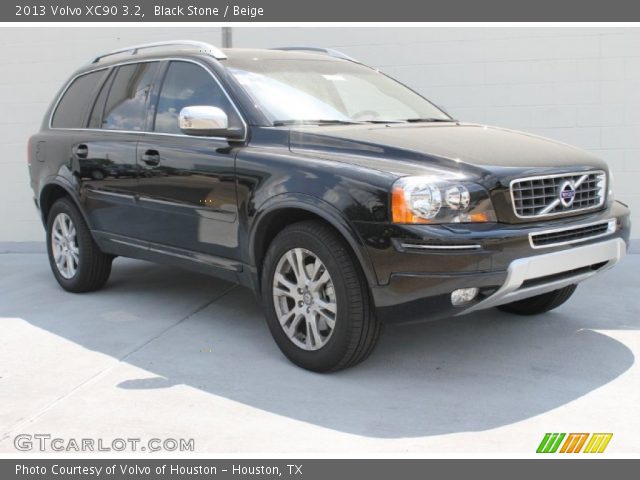 2013 Volvo XC90 3.2 in Black Stone