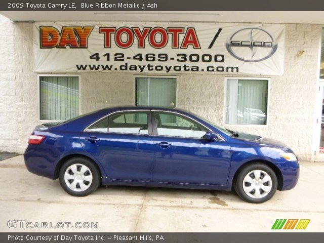 2009 Toyota Camry LE in Blue Ribbon Metallic