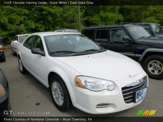 2005 Chrysler Sebring Sedan in Stone White